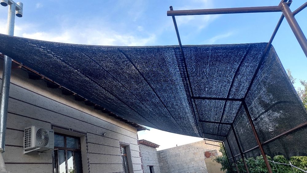 пракат газон палатка