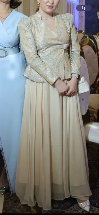 Нарядное платье