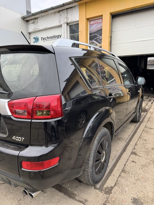 Peugeot 4007 2,2 HDI