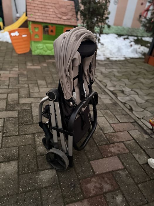 Cărucior Chipolino Twister – ca nou, folosit putin