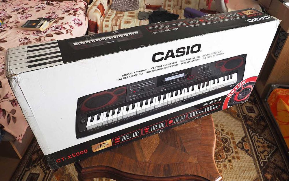 Синтезатор / клавир / пиано Casio CT-X5000