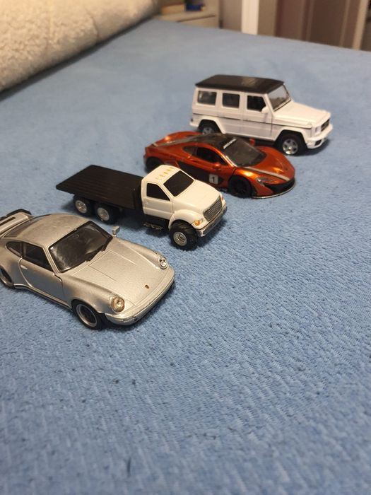 Masinute diferite modele