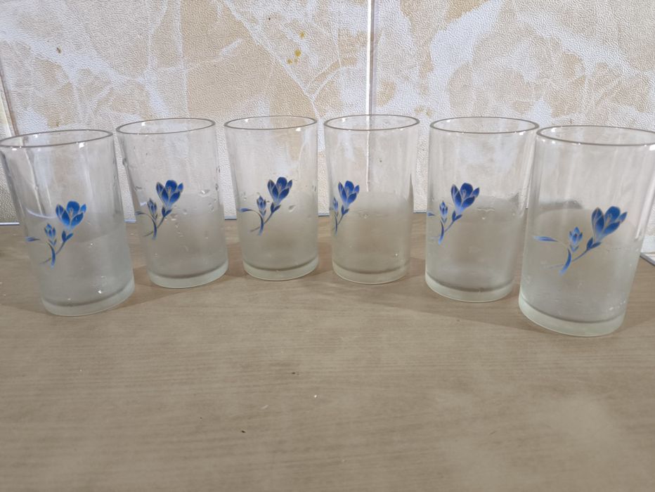 Стаканы, стопки, рюмки