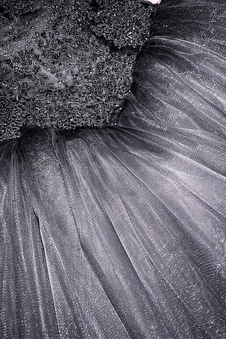 Къса официална рокля