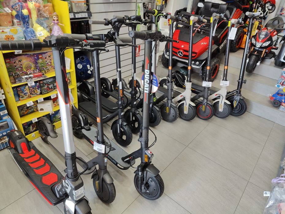 Trotinete Electrice 250W - 350W, Autonomie 25-45km, Xiaomi, LexGO, NOU