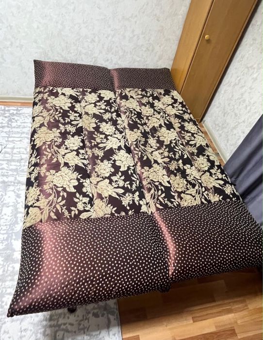 Мебель комод диван шкаф