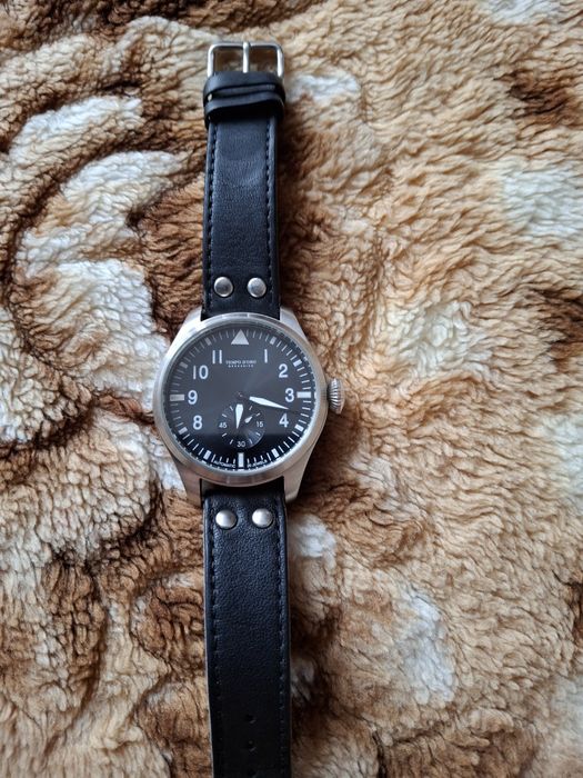 Часы мужские наручные