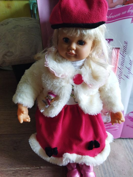 Продается игрушка кукла