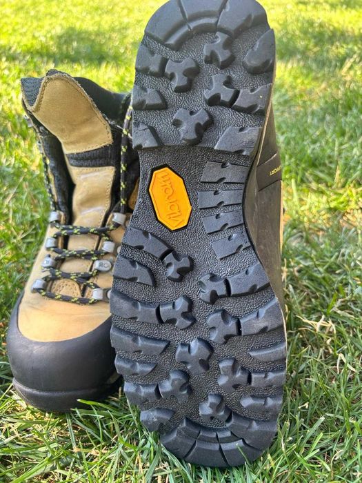 Bocanci drumetie Salewa dama, 38