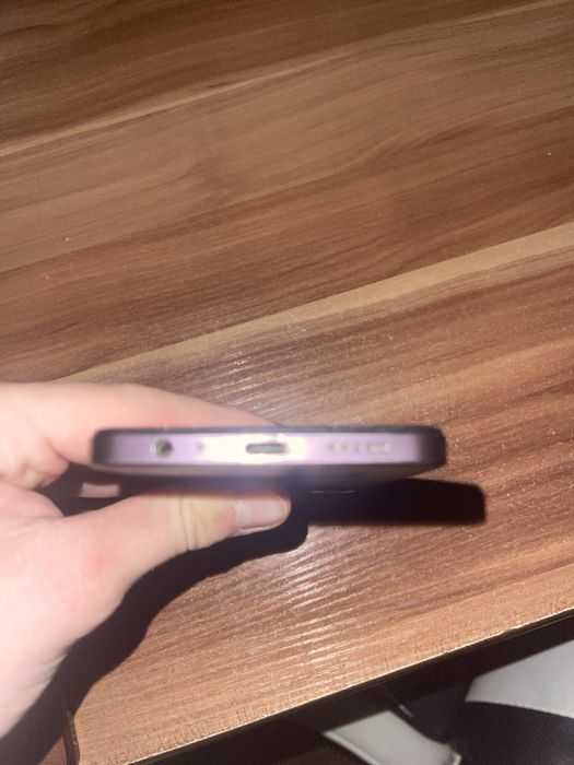 Vivo y27s продам