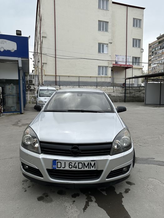 OPEL Astra 2004 — imagine 5