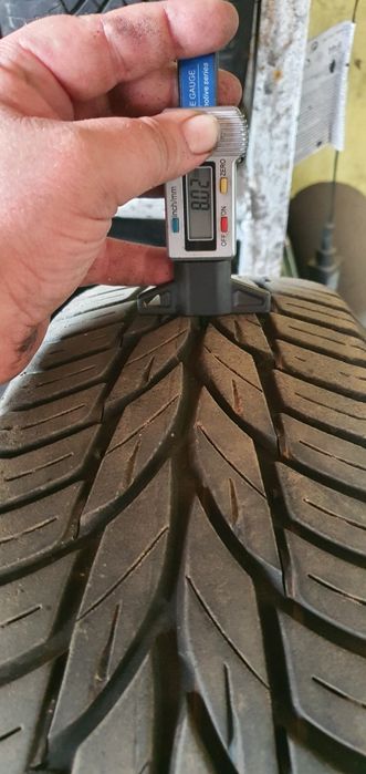 Гуми 2бр 185/60/14 - 1бр- 55лв