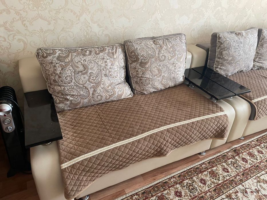 Уголок отдыха тройка