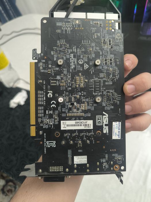 Продам видеокарту Asus rx 560 4gb