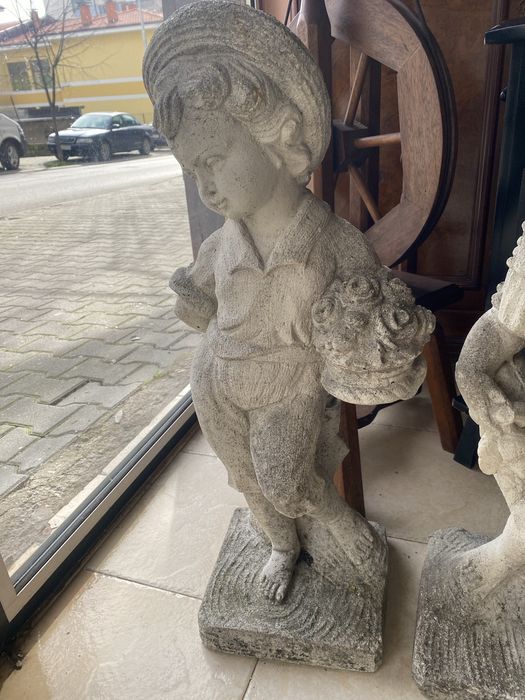 Продавам циментови фигури