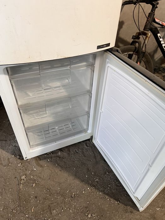 Холодилник продам