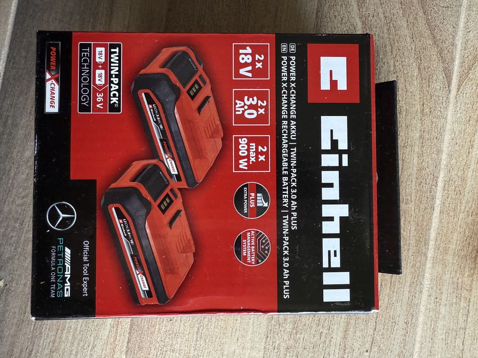 2 acumulatori Einhell de 3 ah noi