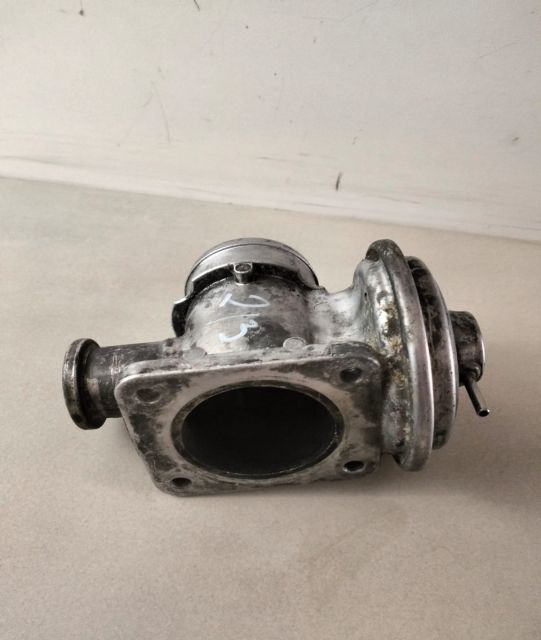 Supapa Egr 2.0 d 78545204 BMW Seria 3 E46