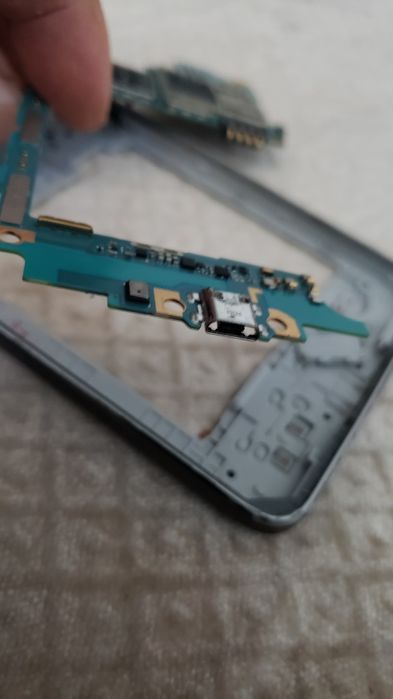 Части за cамсунг sm g530f.по10лвосновнаплатка10лМожеВсичко20лв