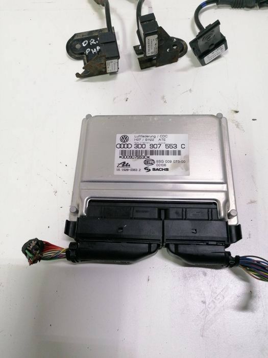 Calculator modul senzor suspensie perne aer pneumatica Phaeton