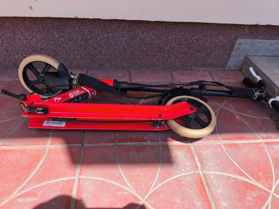 Trotineta pliabila Mid 9 Oxelo