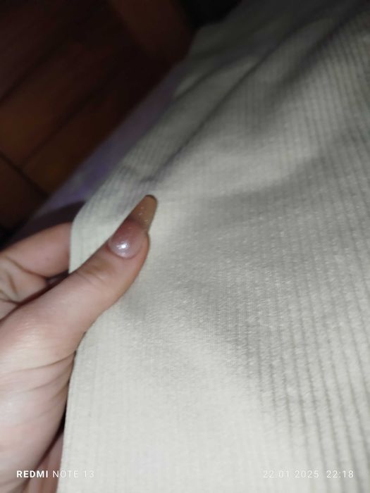 Дамски спортен клин оформящ дупето