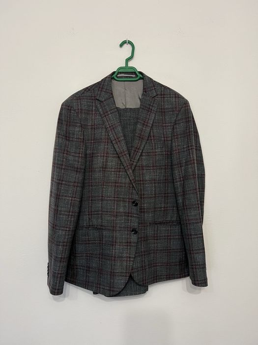 Costum elegant Barbati Escudo