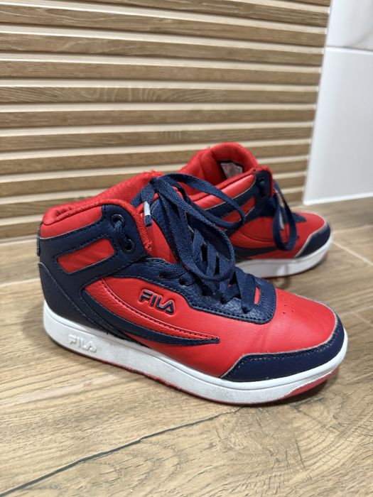 Обувки за момчета