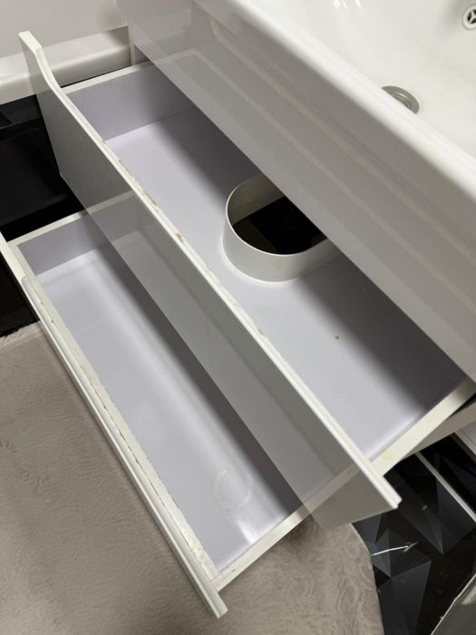 Продам шкаф для ванны