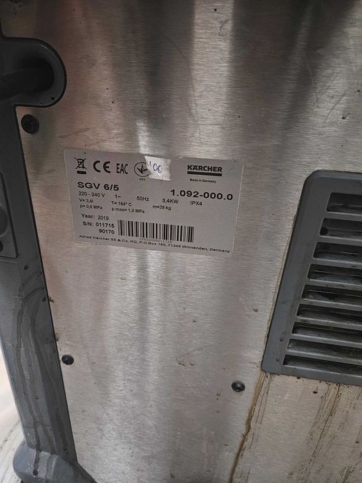 Aspirator si Spalator PROFESIONAL cu abur Karcher SGV 6/5