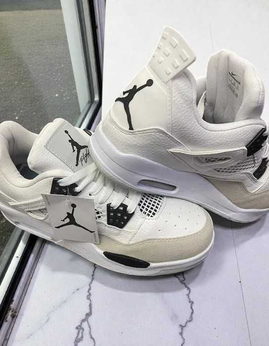 Adidasi Jordan 4 Retro Crem - Adidasi Fete Baieti