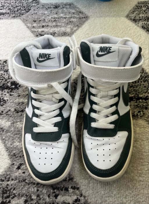 Adidasi baieti   Nike Court Borough Mid 2  marimea 37,5