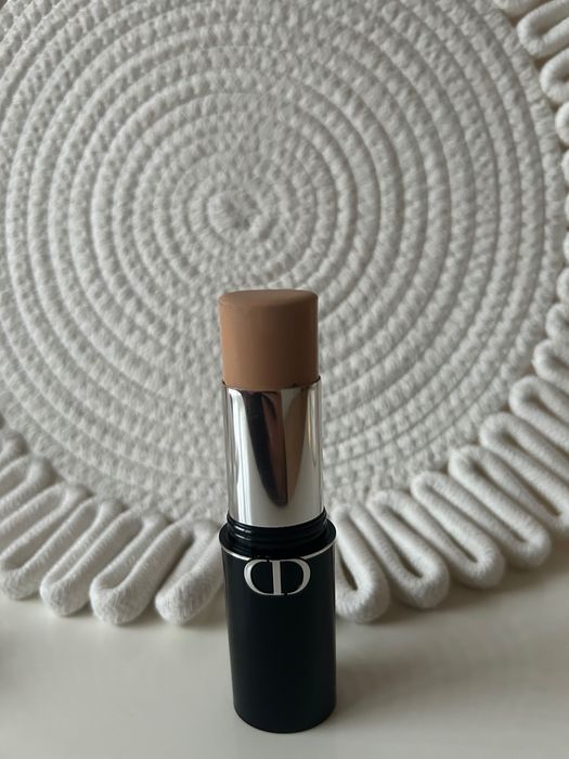 Стик фон дьо тен Dior