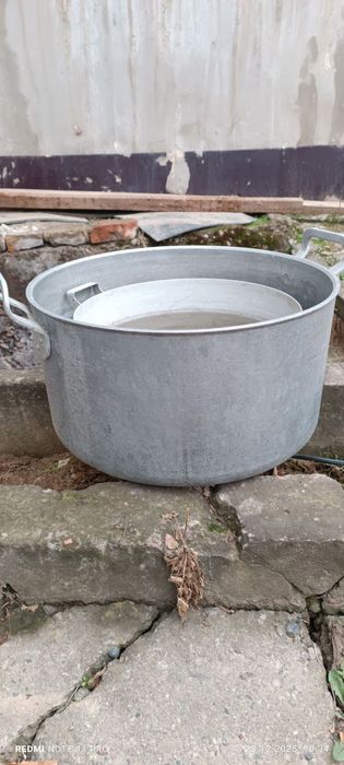 Продаю Кастрюли алюминиевые. 3шт