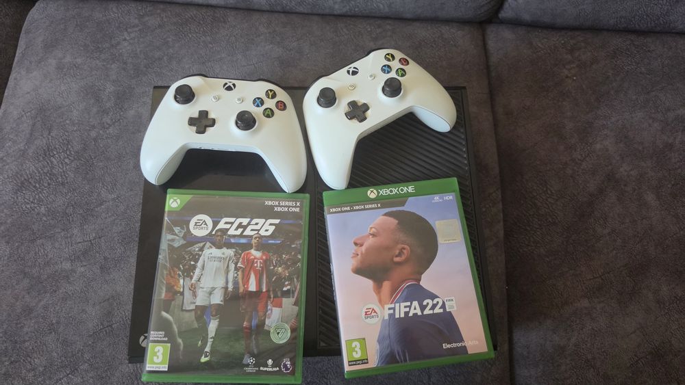 Vand xbox one 500gb