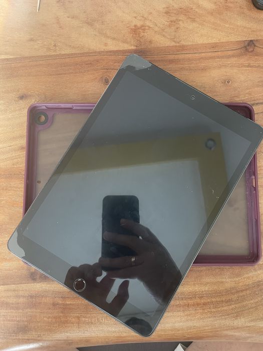 Ipad 7 gen 128GB LTE