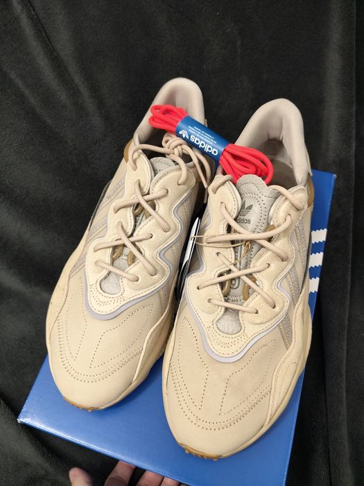 Adidas Originals Ozweego bej nisipiu mărimea 44 noi originali