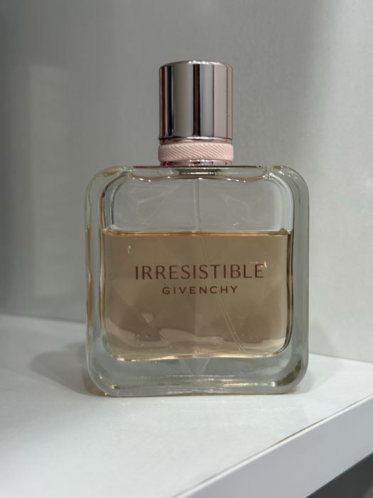Продаю Givenchy Irresistible