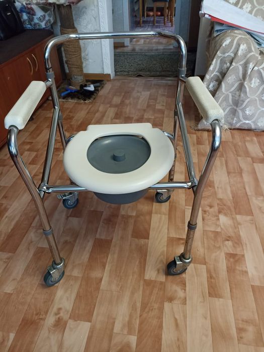 Продам био- туалет