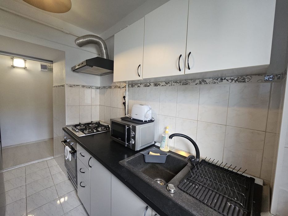 Închiriere apartament cu 2 camere