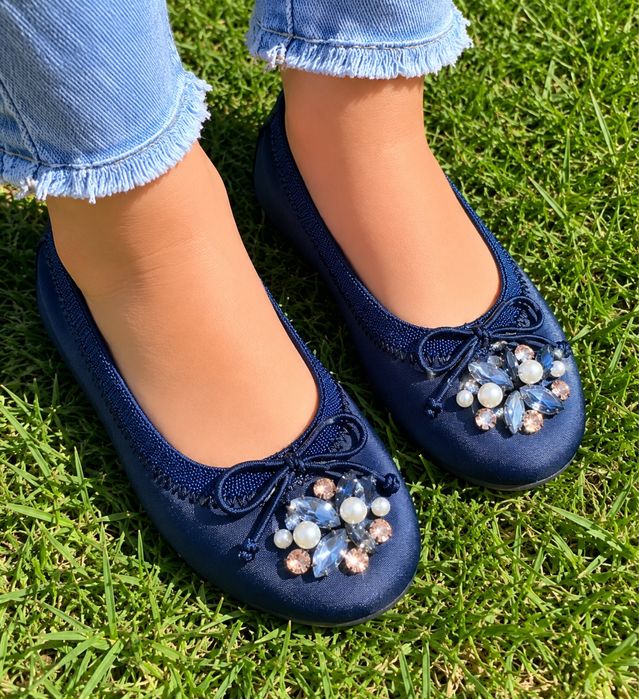 Balerini Zara Girls nr. 30, bleumarin, eleganți, aplicații tip bijuterie, stare foarte bună