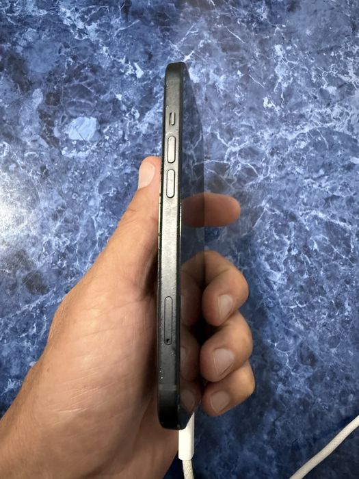 Iphone 15 128 Gb, cititi descrierea anuntului!