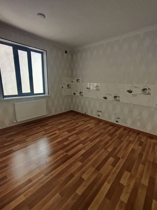 ТАШ ГРЭС да 3 сотк 7 хонали Янги Коттедж сотилвотти