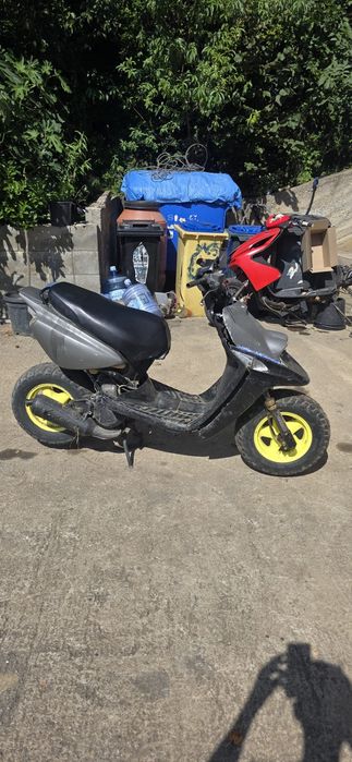 Vând Yamaha Booster 80cc cu acte , citiți cu atenție anunțul
