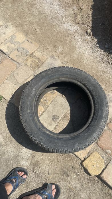 Шины 215/60/R16.