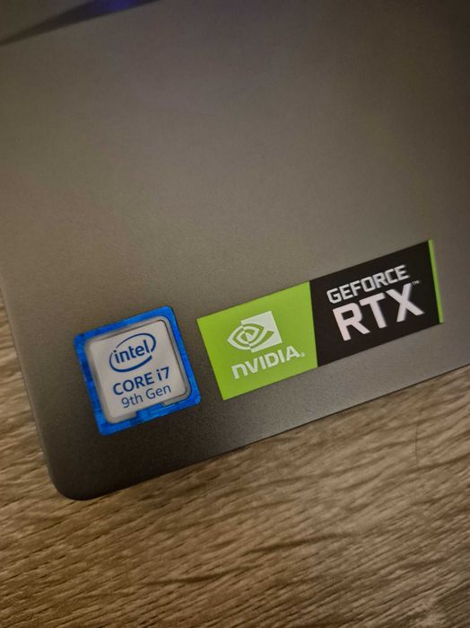 Lenovo Legion Y740 15.6" геймърски лаптоп RTX 2060, I7 9750H, 48GB RAM