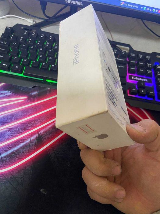 Iphone 11 64gb aybi yoq