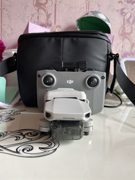Дрон квадрокоптер DJI mini 2 Fly more combo