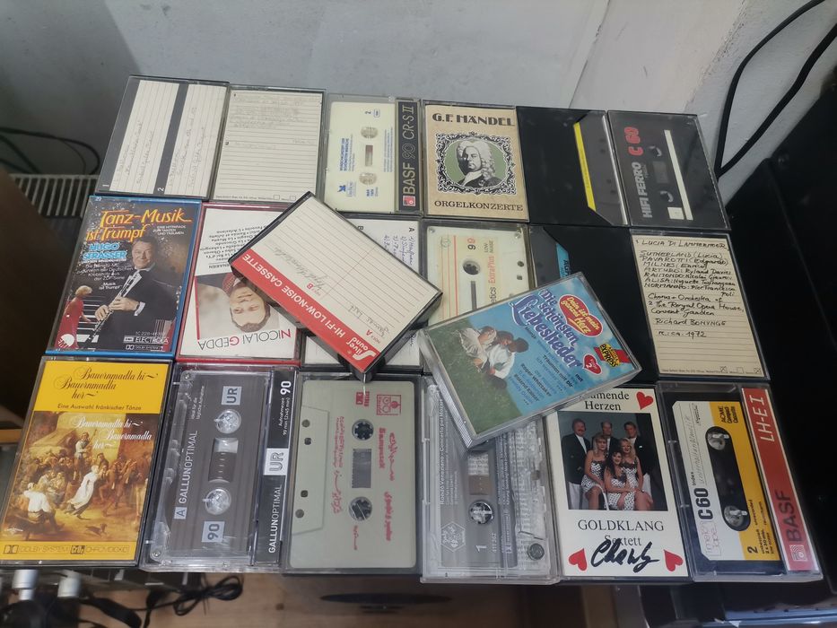 Pachet accesorii casete radiocasetofon