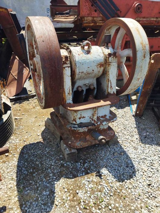 Челюстна трошачка 250х400 руска